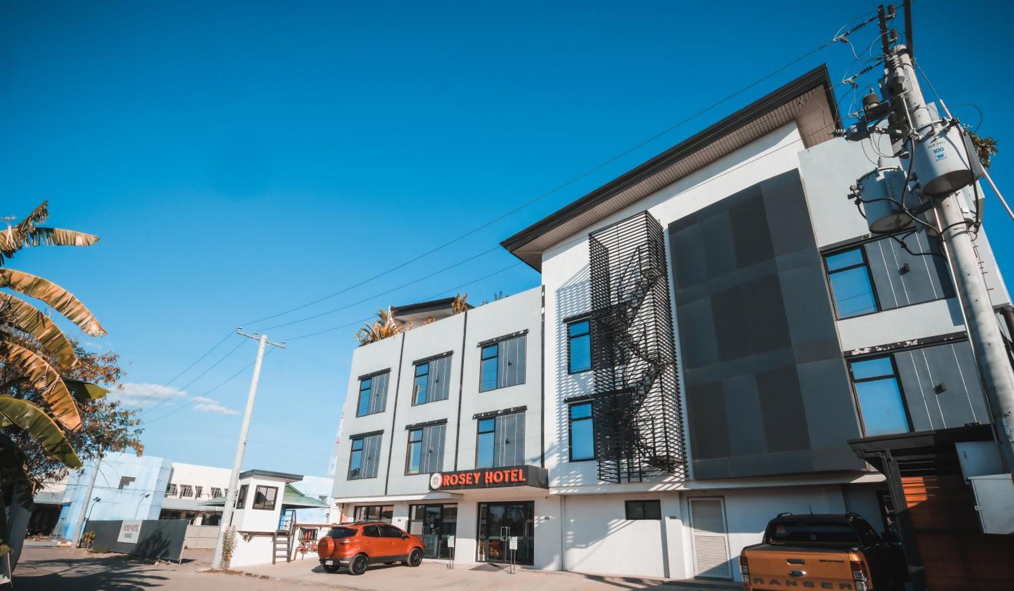 Rosey Hotel Cabanatúan Exterior foto